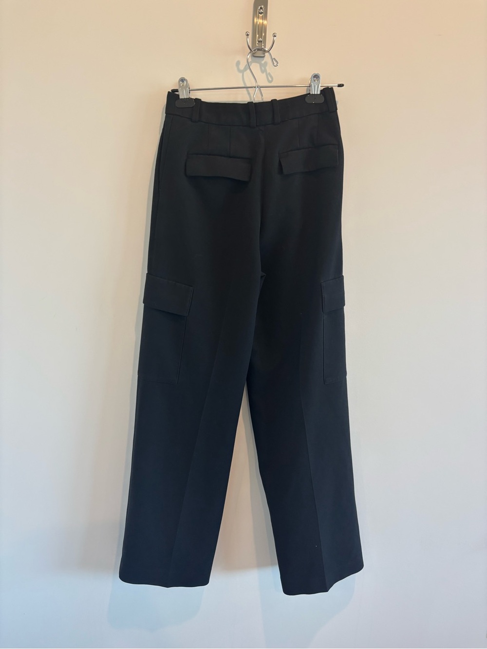Babaton Black Wide-Leg Spotlight Cargo Pant - Picture 3 of 5